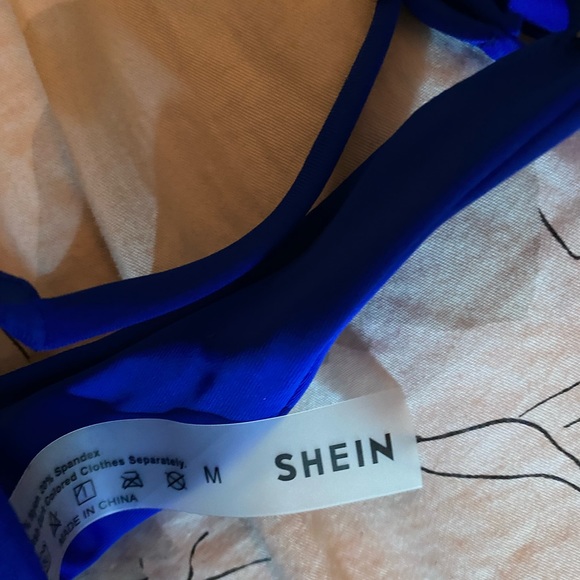 2 shine bikini tops never worn - Picture 3 of 4